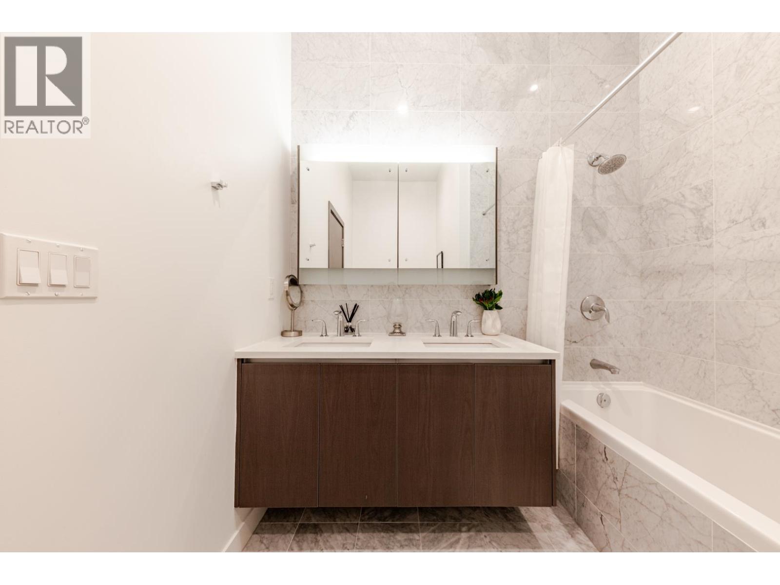 1901 3233 KETCHESON ROAD, Richmond