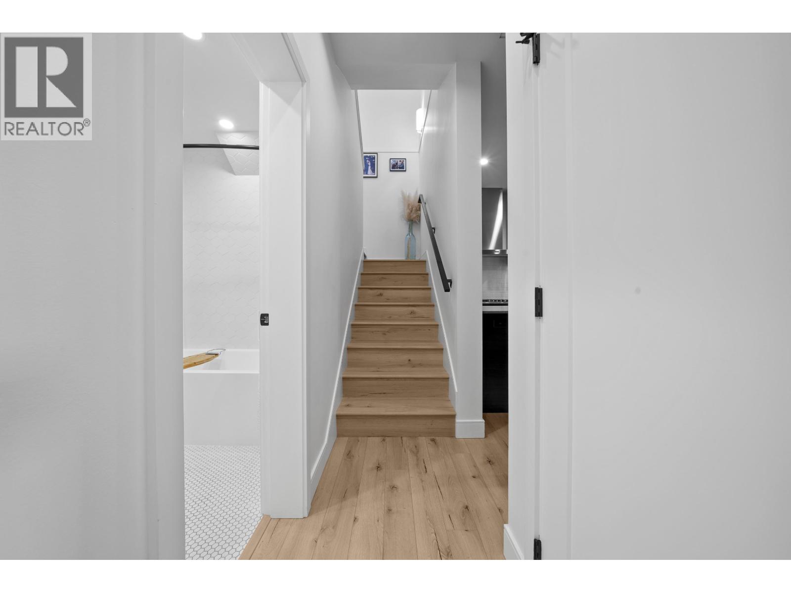 629 55 KLAHANIE DRIVE, Port Moody