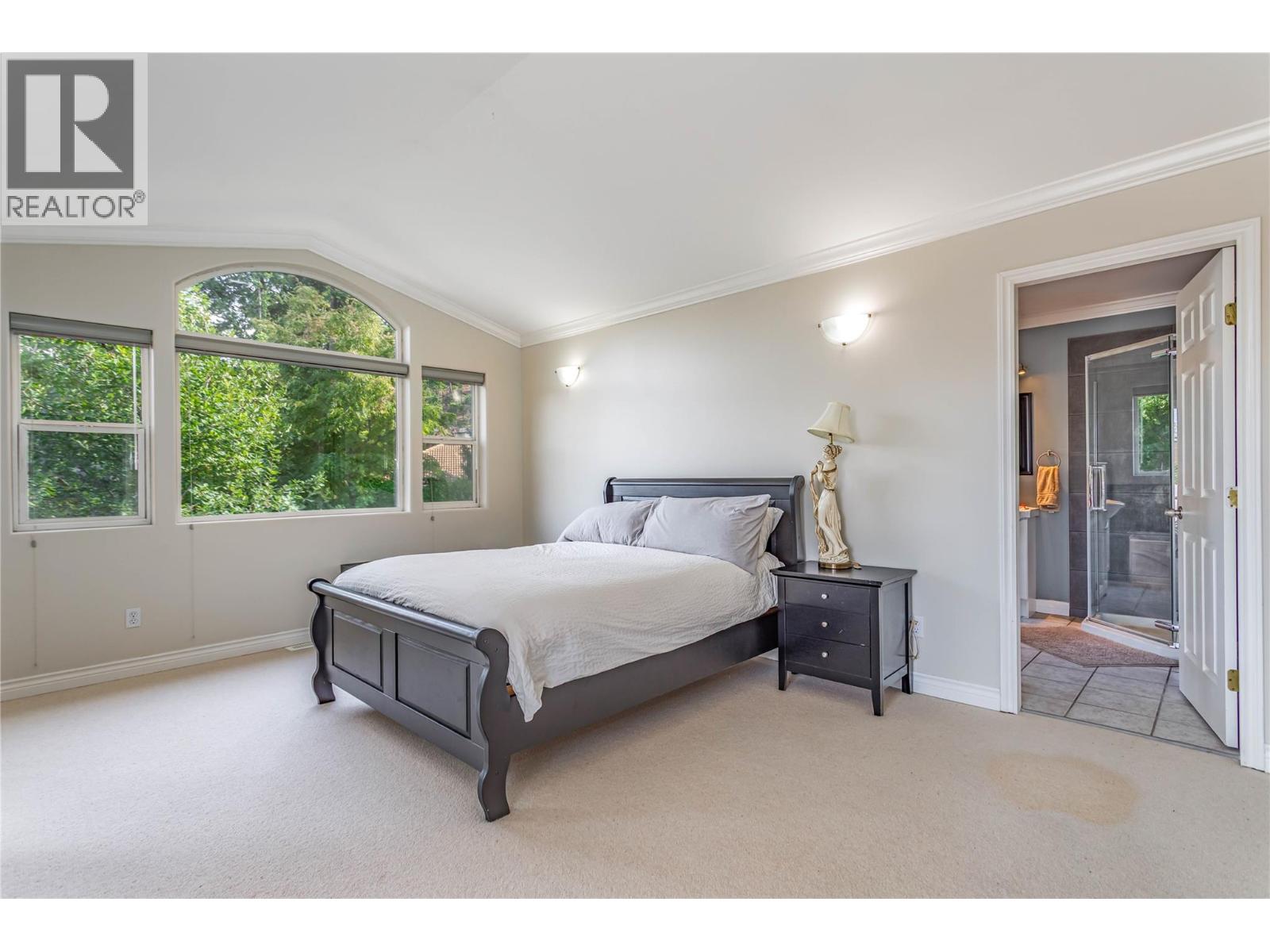  311 Woodpark Crescent, Kelowna