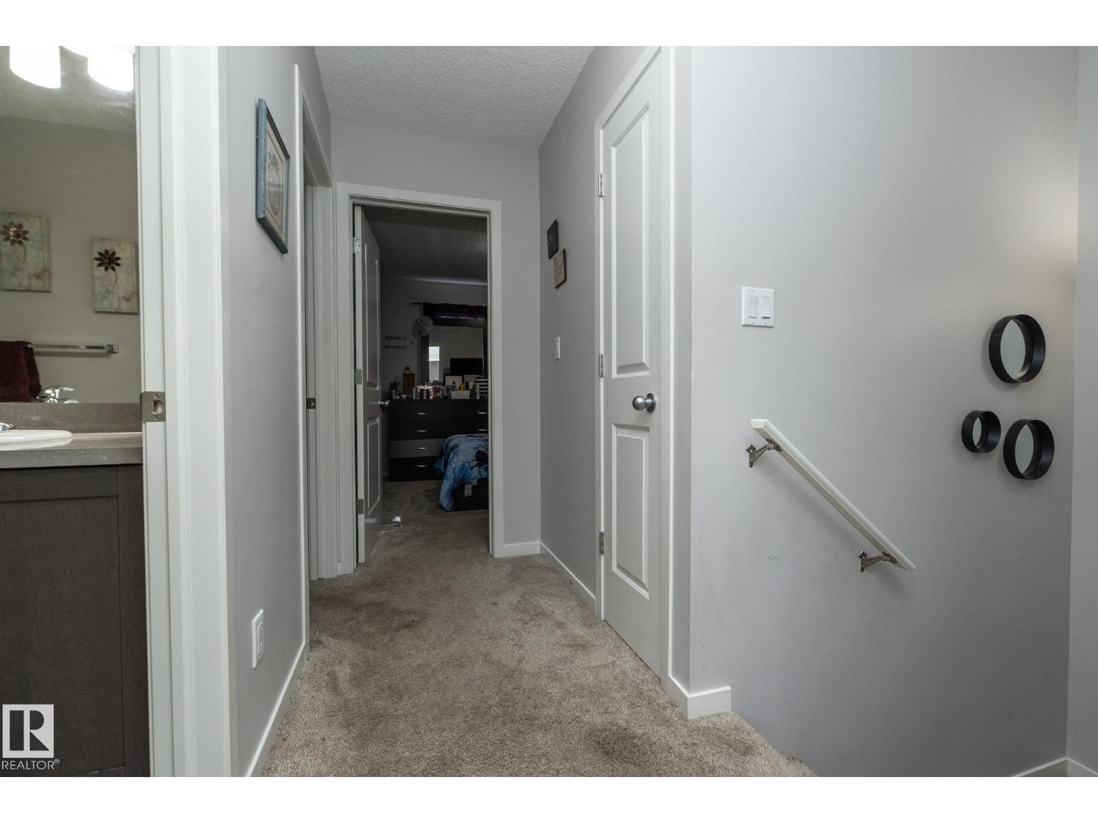 7712 Eifert CR NW, Edmonton