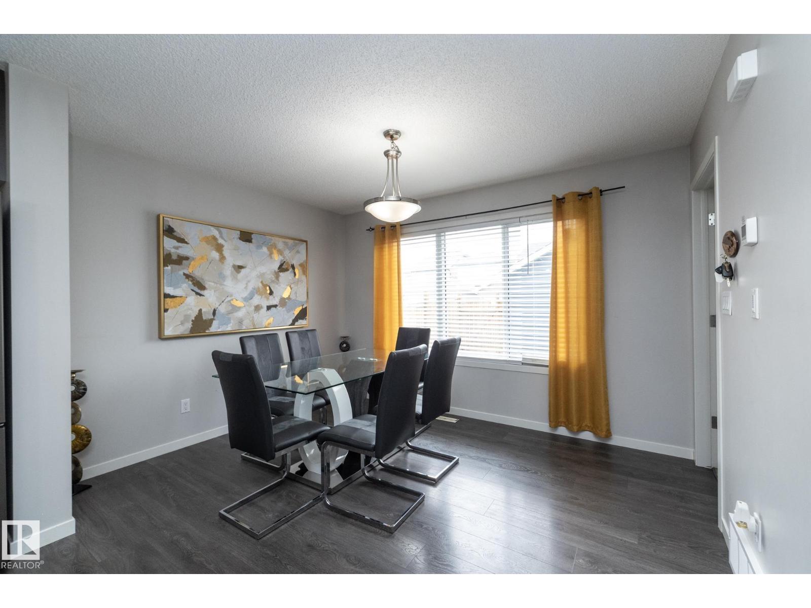 7712 Eifert CR NW, Edmonton