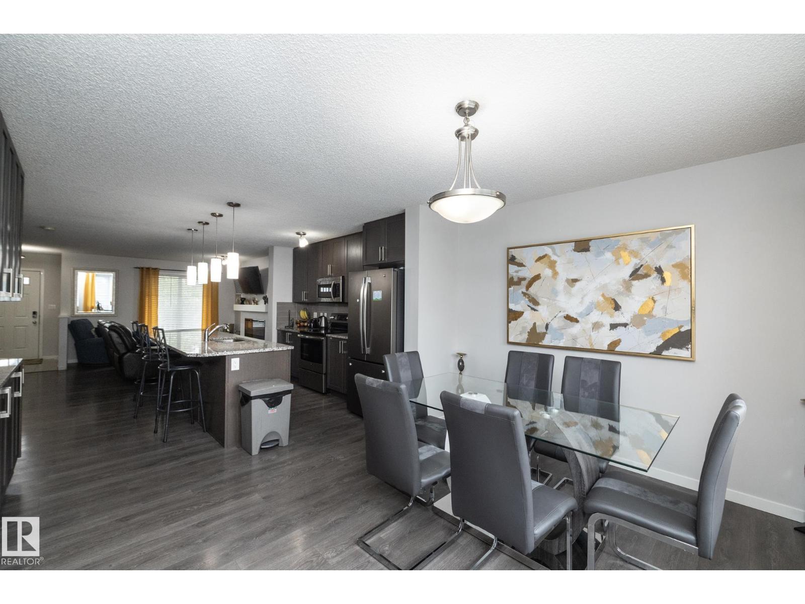 7712 Eifert CR NW, Edmonton