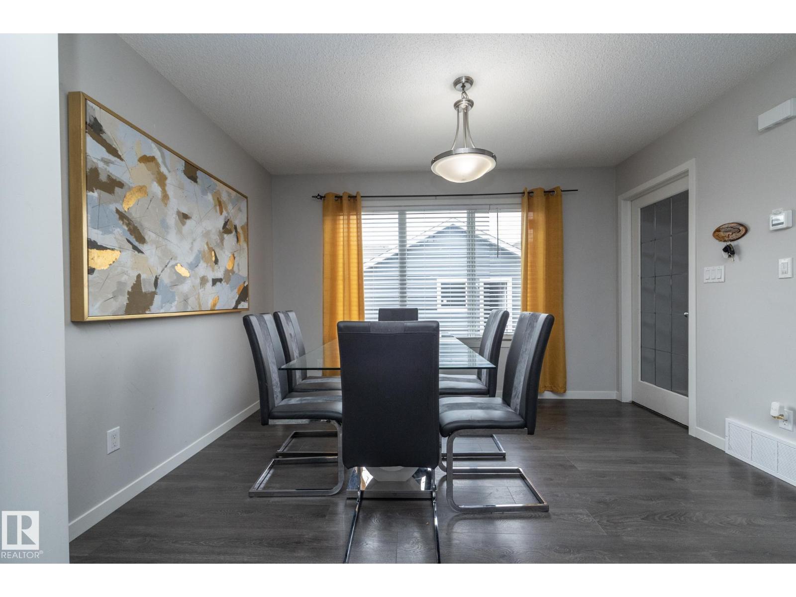 7712 Eifert CR NW, Edmonton