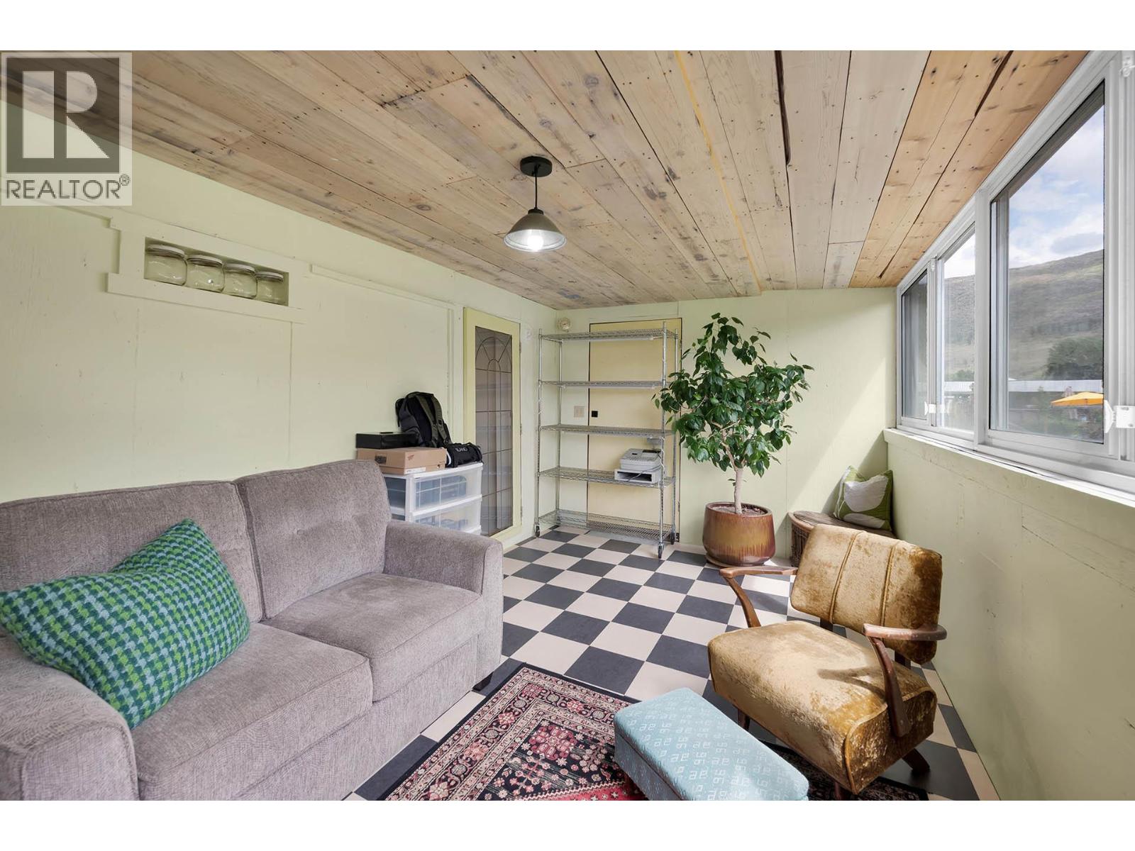  570 DAIRY Road, Kamloops