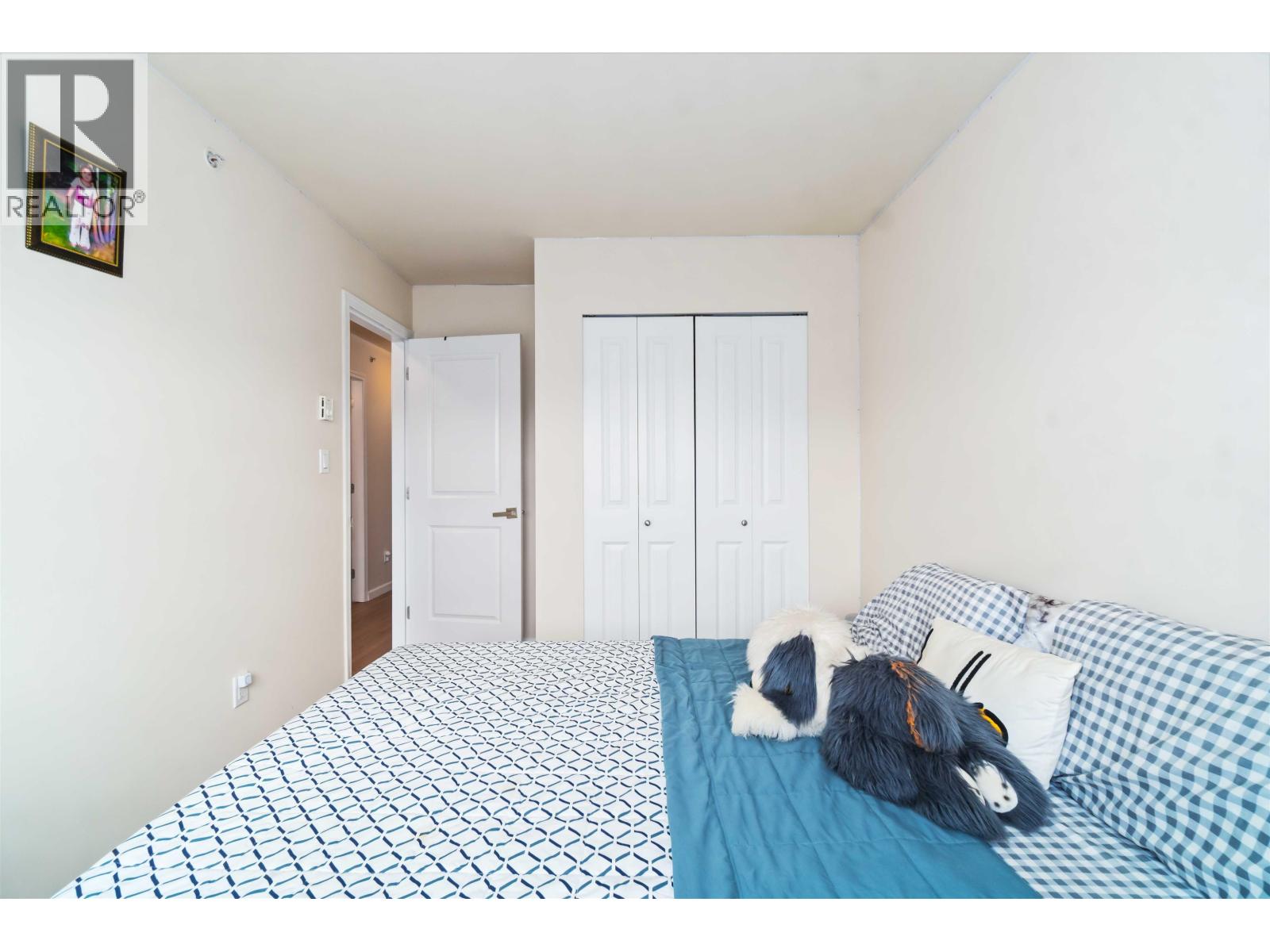 8 935 EWEN AVENUE, New Westminster