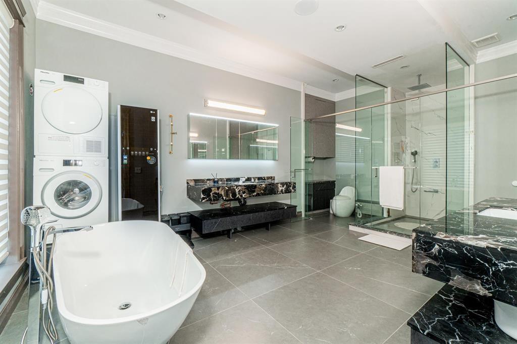 1888 180 STREET, Surrey