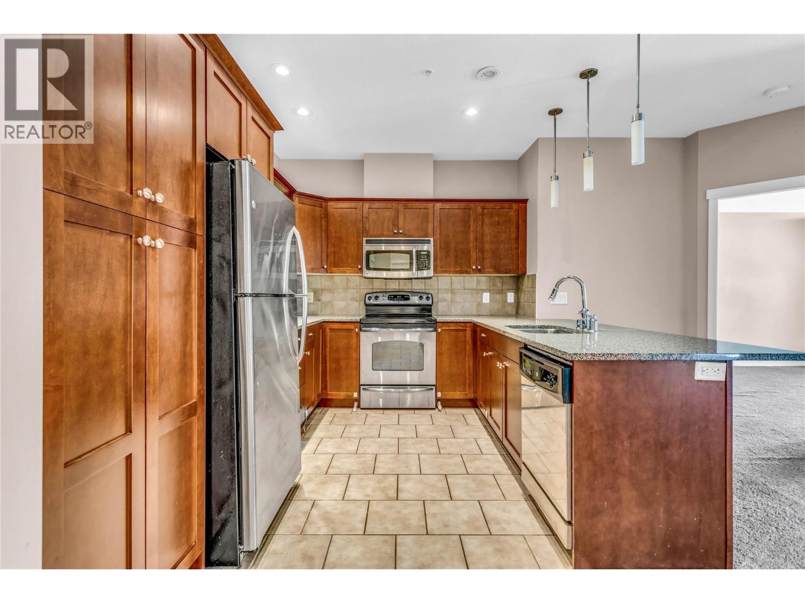 #3215-1990 Upper Sundance Drive, West Kelowna