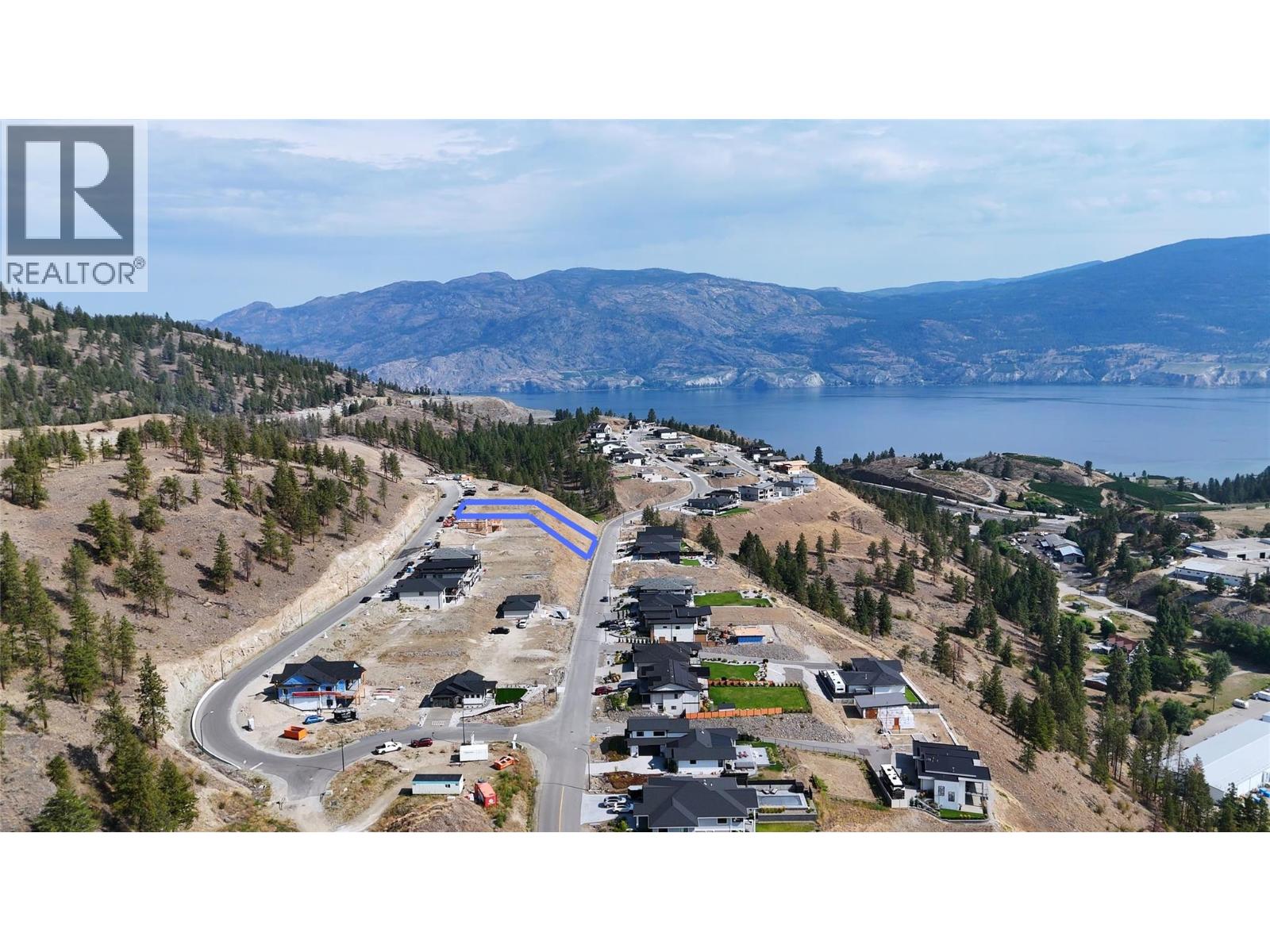  17579 Dickinson Place, Summerland