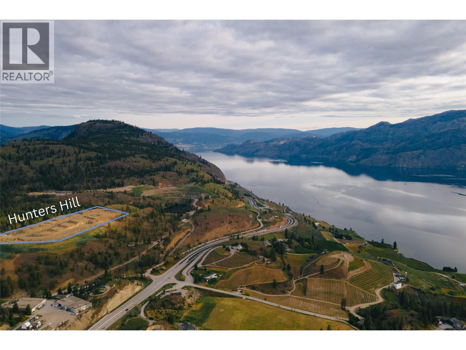  17579 Dickinson Place, Summerland