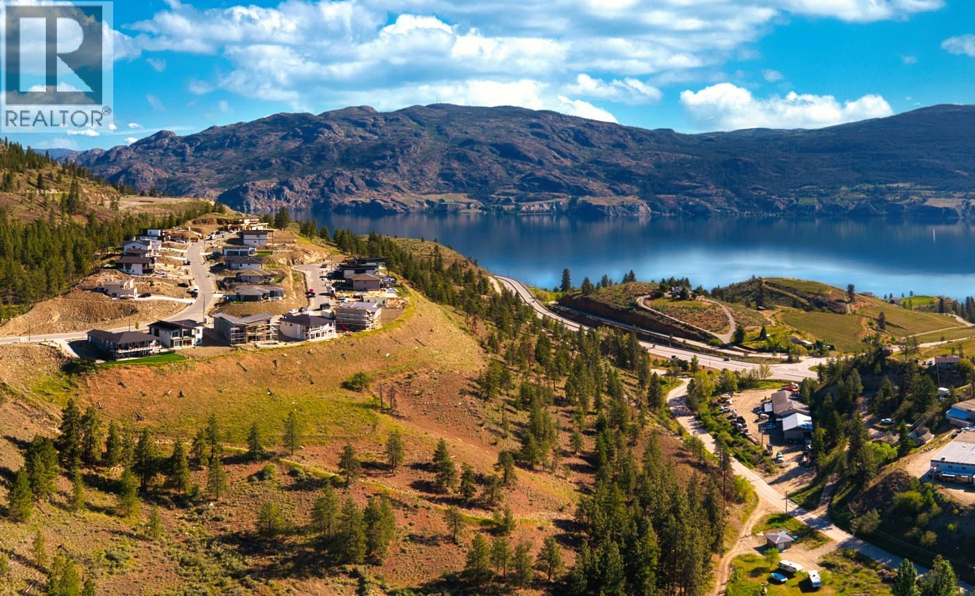  17579 Dickinson Place, Summerland