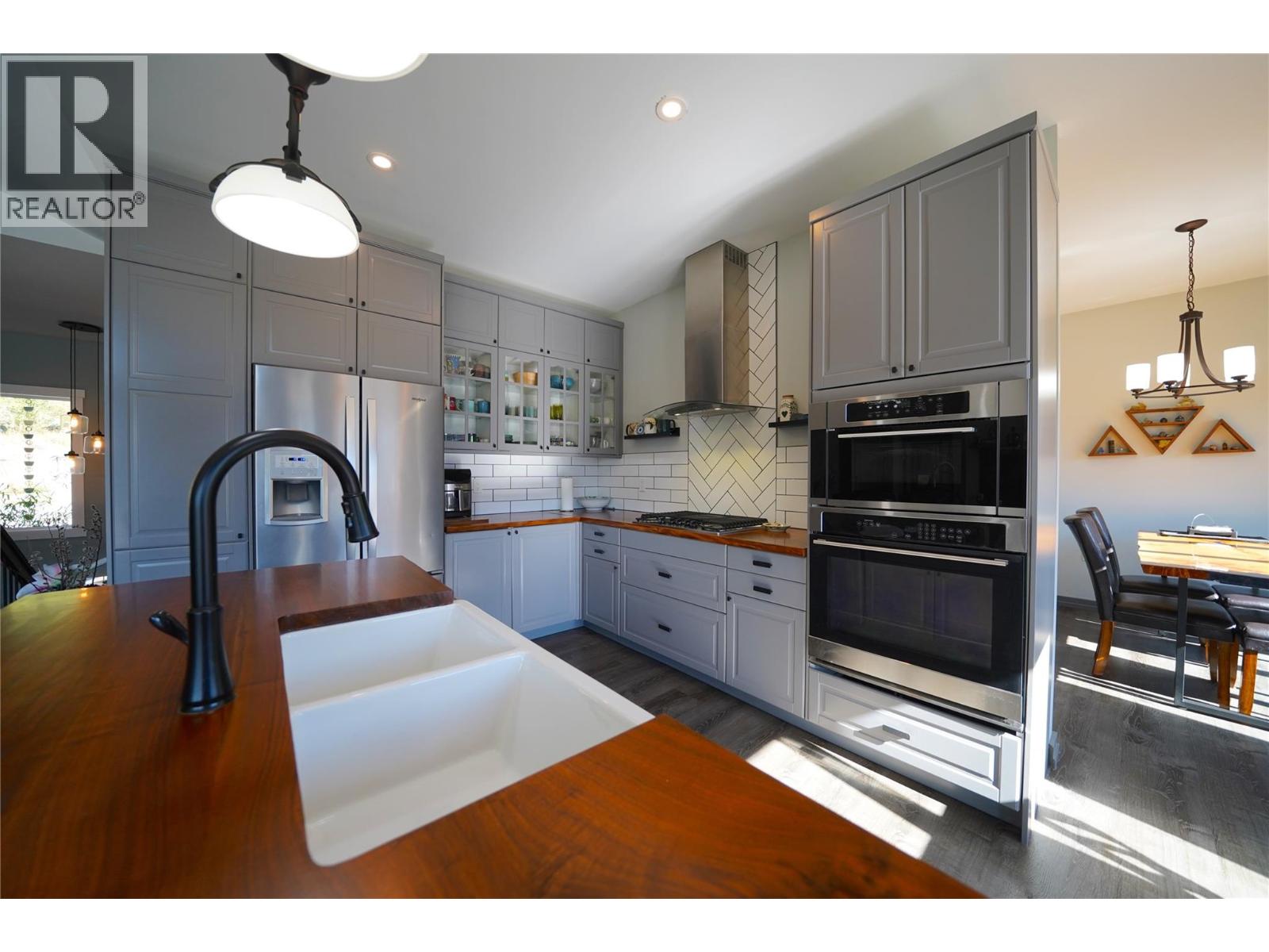 440 Buriview Drive Drive, Nelson