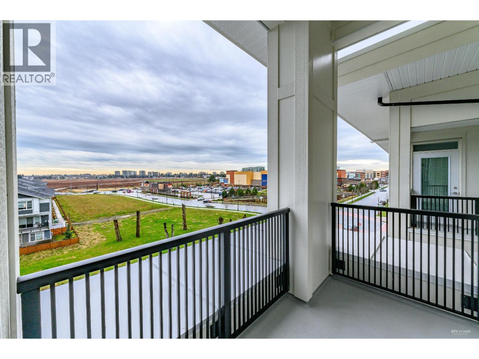 438 9551 ALEXANDRA ROAD, Richmond