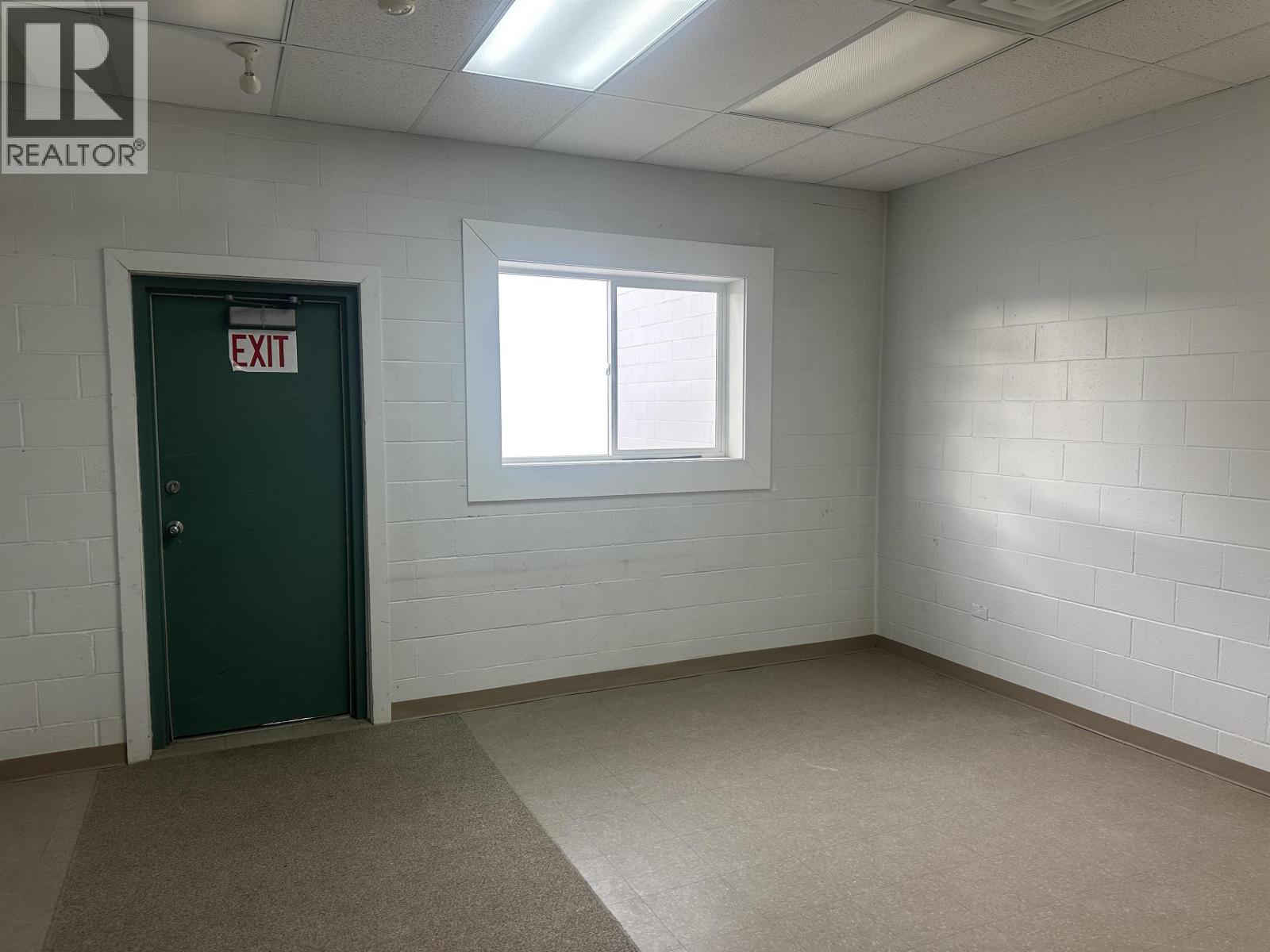 9939 100 AVENUE, Fort St. John