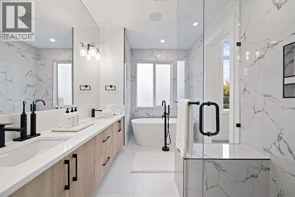 Single Family House for Sale in  Bowness Road NW Bowness Calgary 