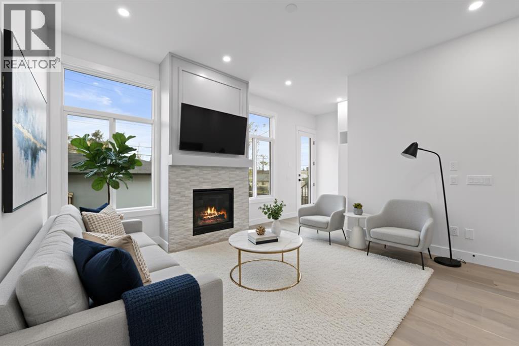 Single Family House for Sale in  Bowness Road NW Bowness Calgary 