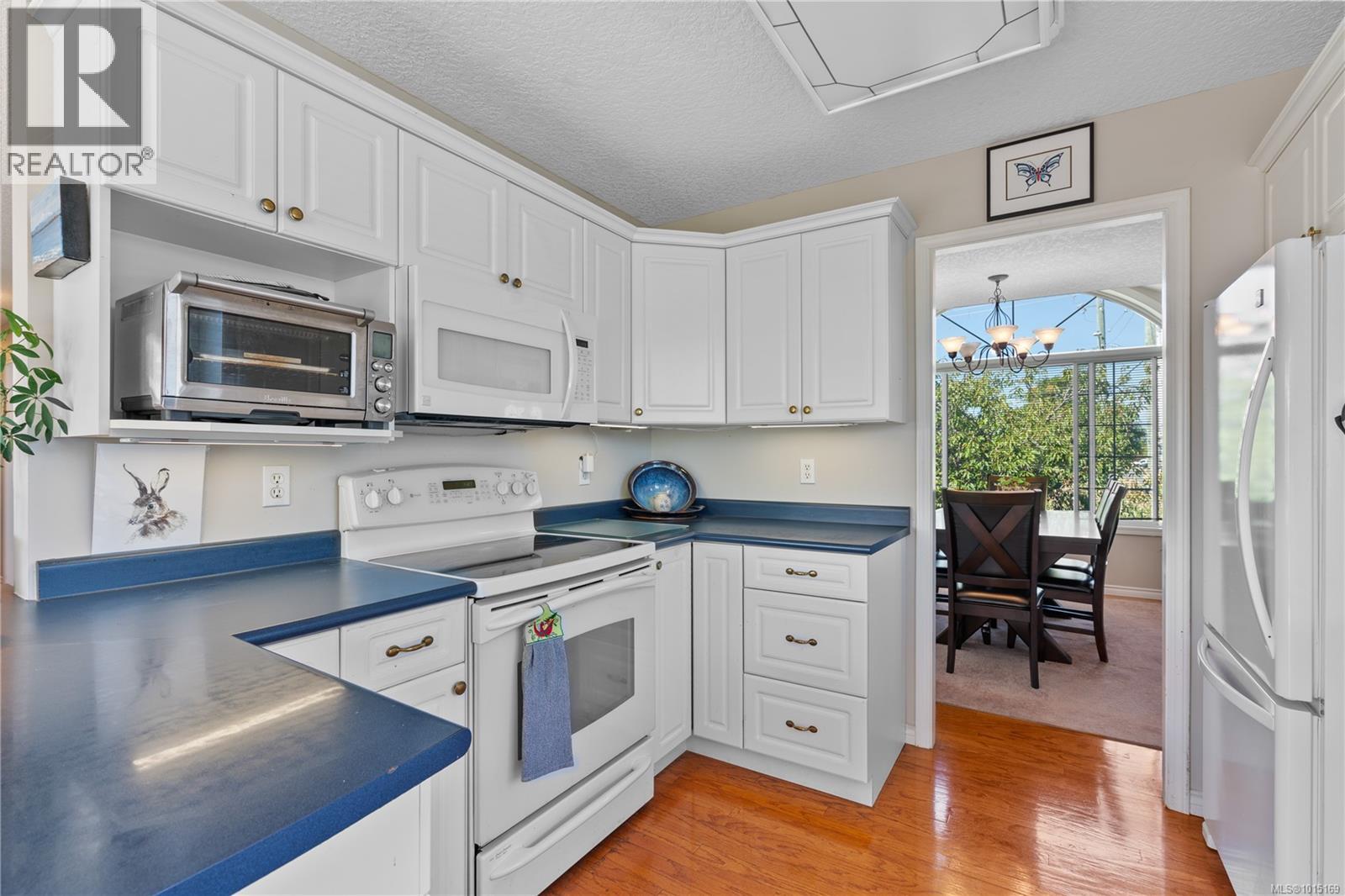  10347 Bowerbank Road, Sidney