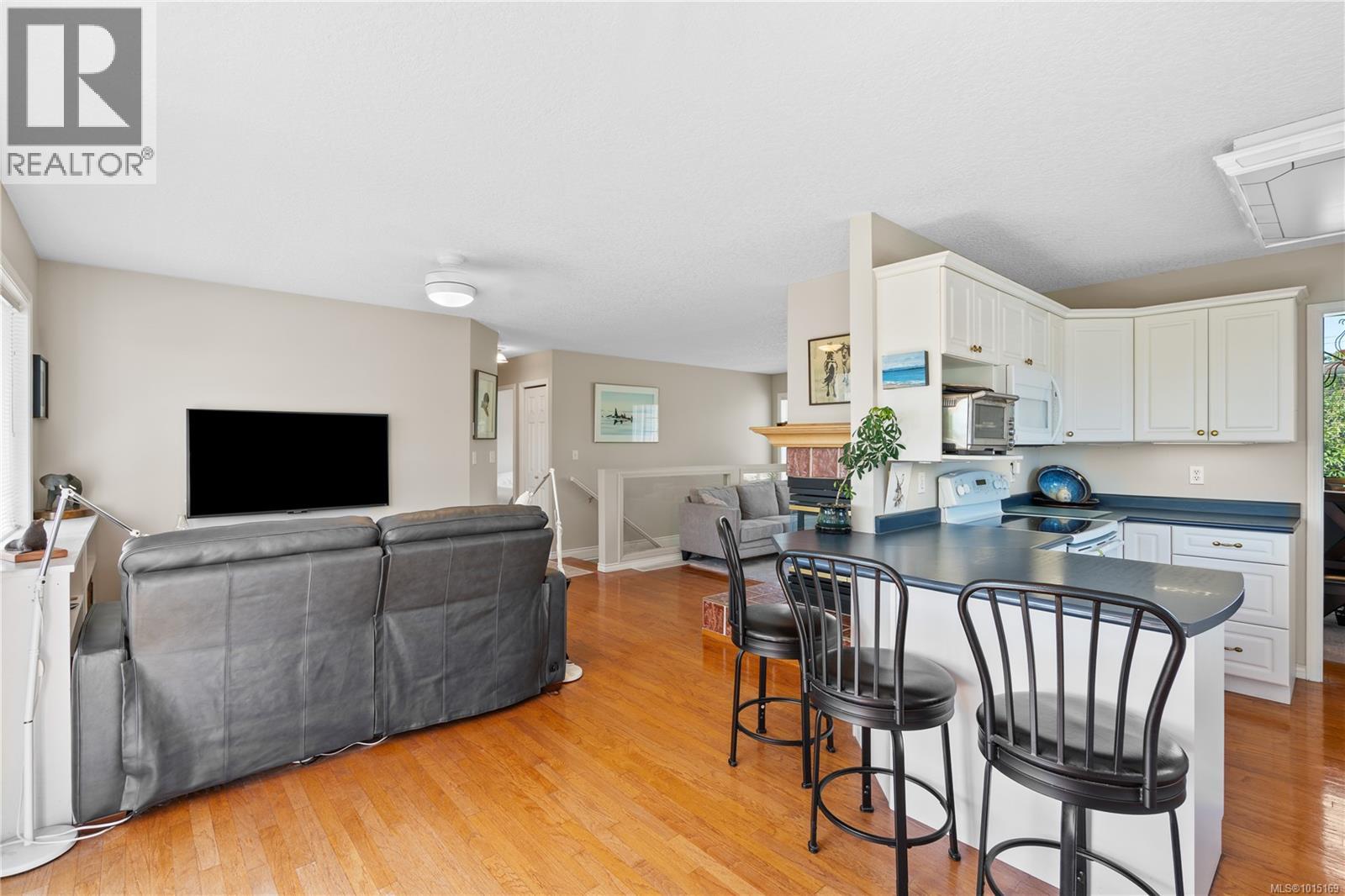  10347 Bowerbank Road, Sidney