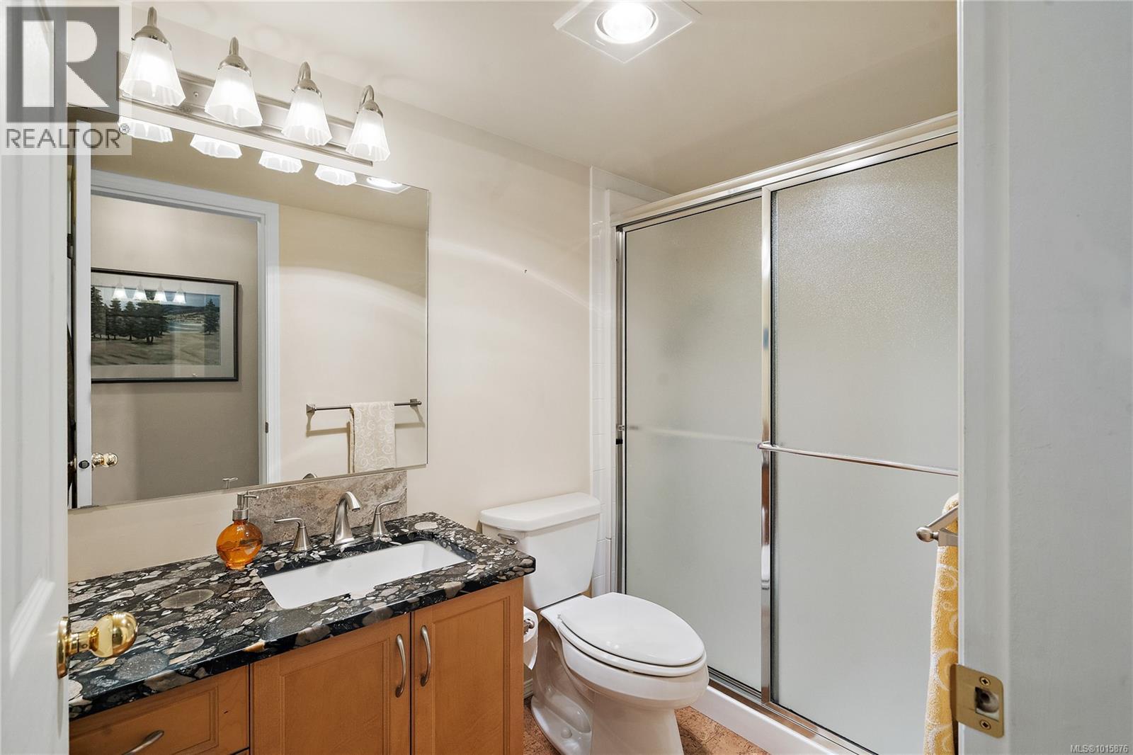 206 9919 Fourth Street, Sidney