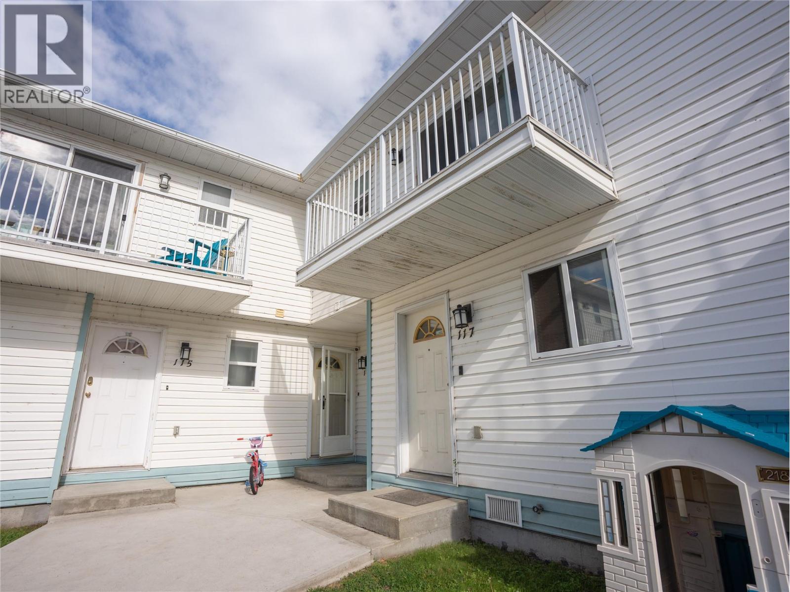 #117-940 Oakville Street, Penticton