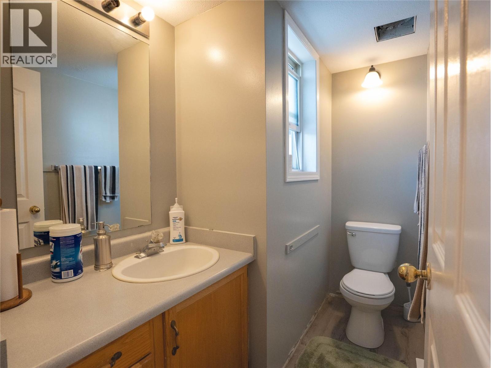 117 940 Oakville Street, Penticton