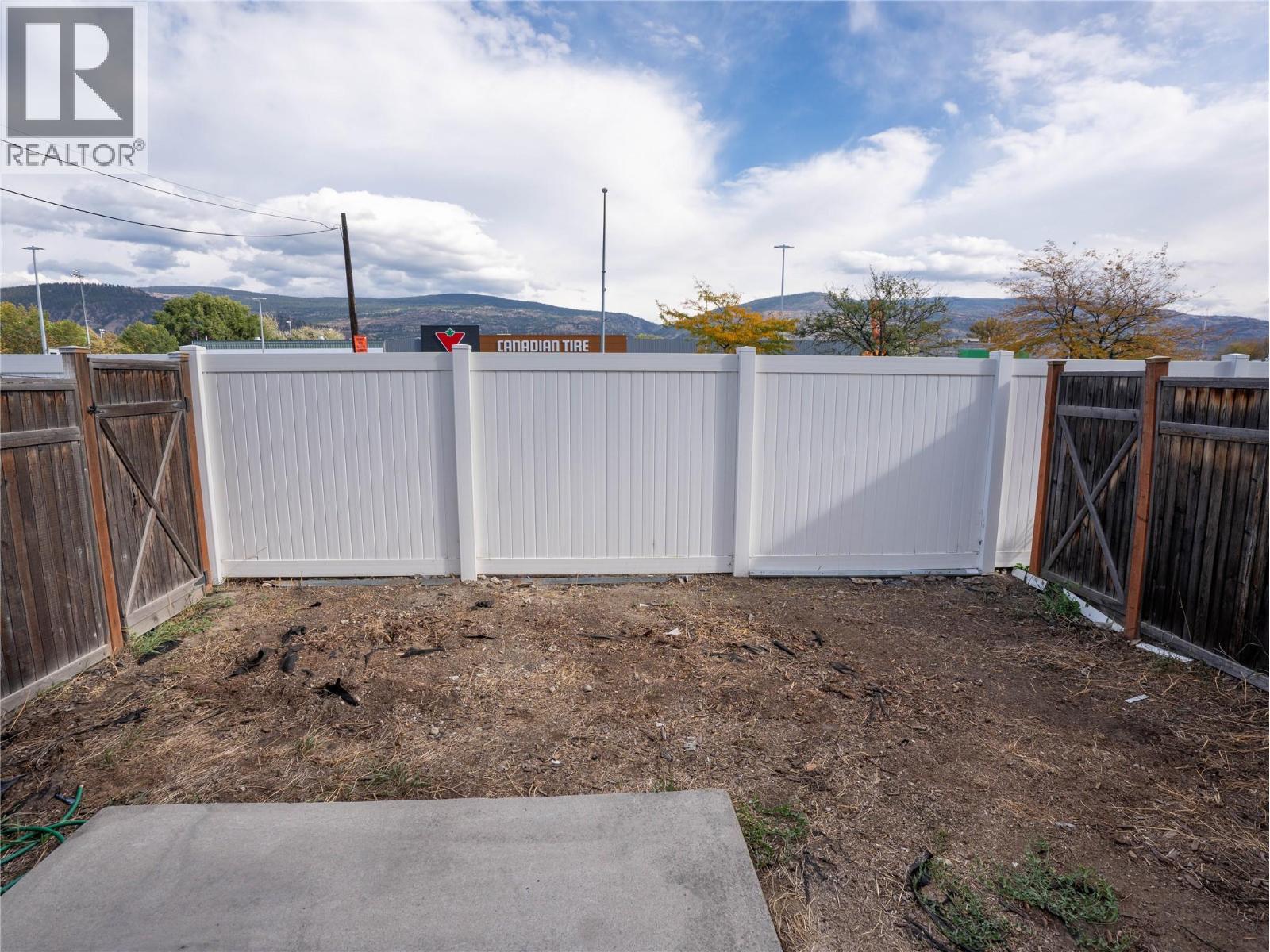 117 940 Oakville Street, Penticton
