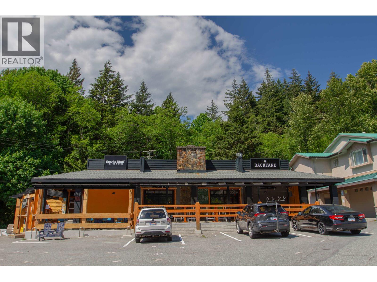 35 38175 WESTWAY AVENUE, Squamish