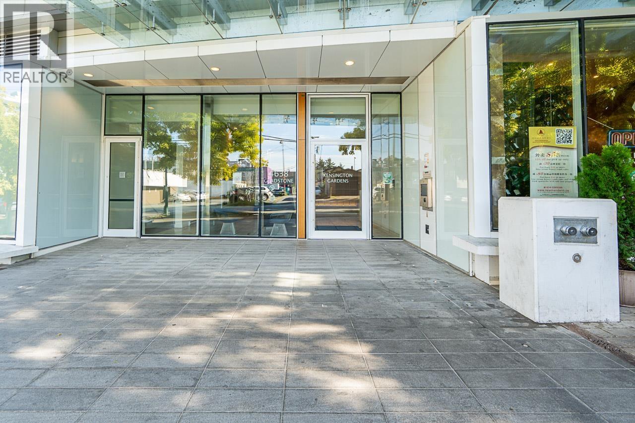 301 4638 GLADSTONE STREET, Vancouver