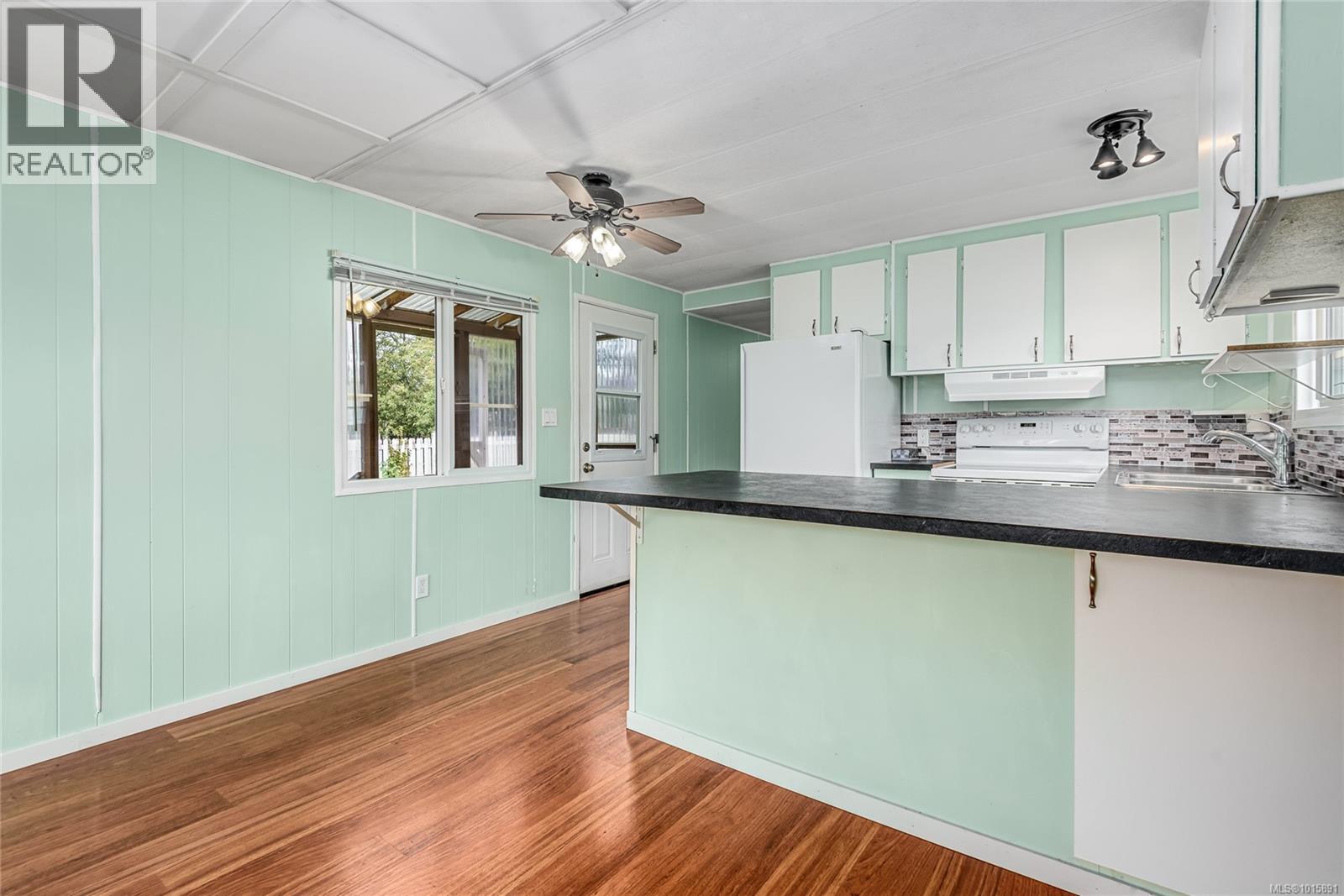 35 1180 Edgett Rd, Courtenay