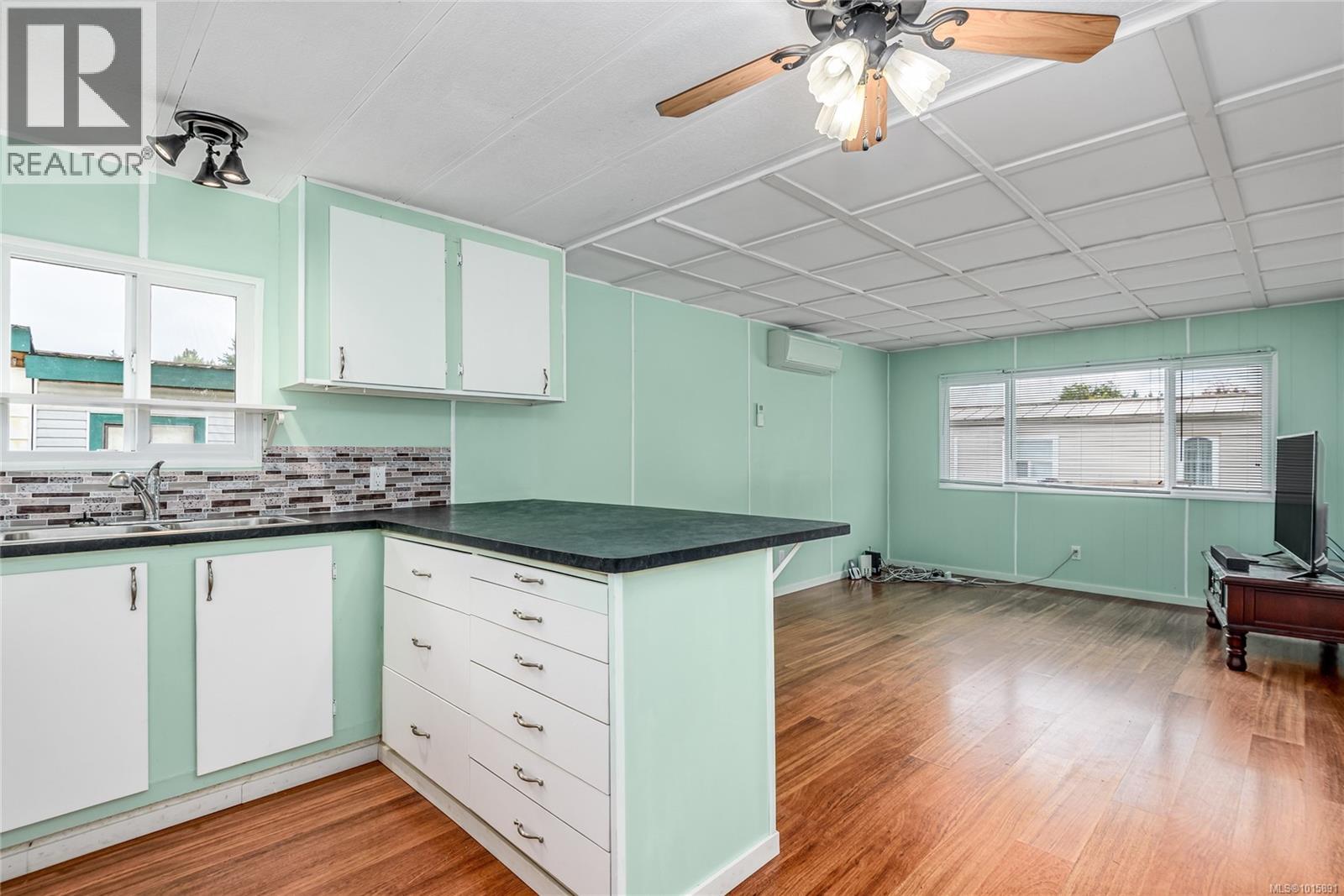 35 1180 Edgett Rd, Courtenay