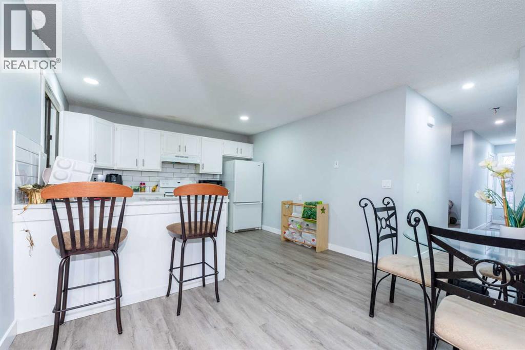 Single Family House for Sale in  Templemont Drive NE Temple Calgary 