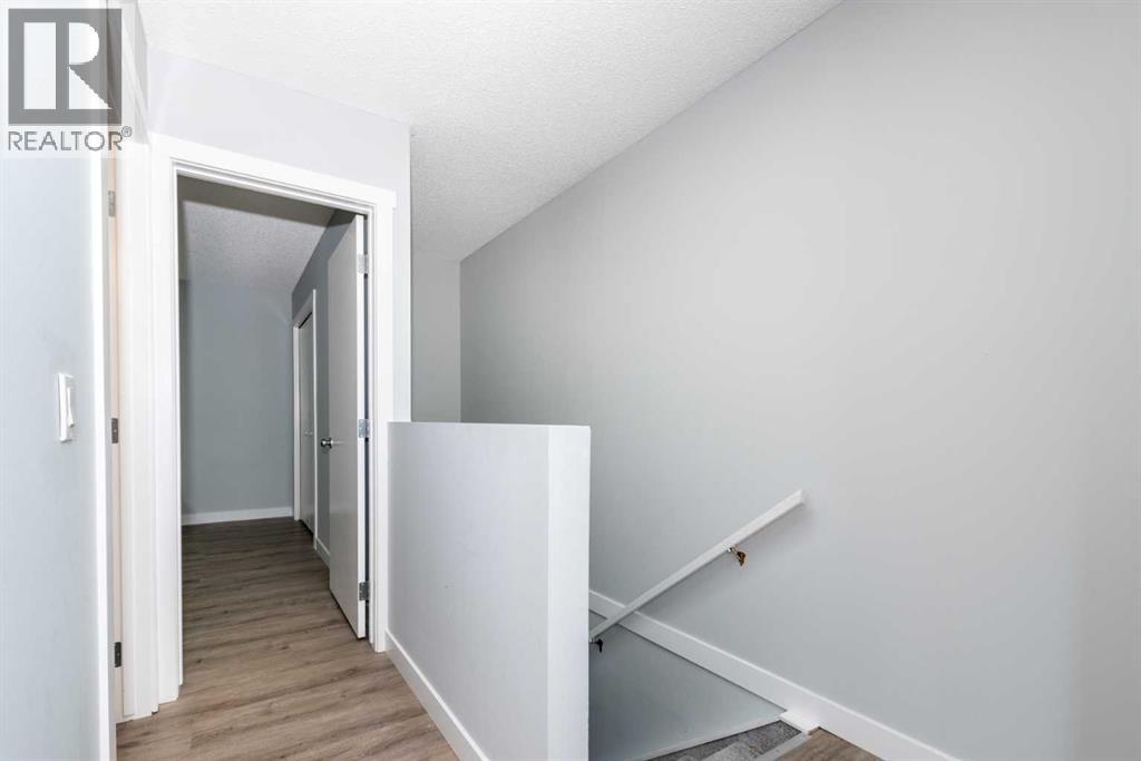 Single Family House for Sale in  Templemont Drive NE Temple Calgary 