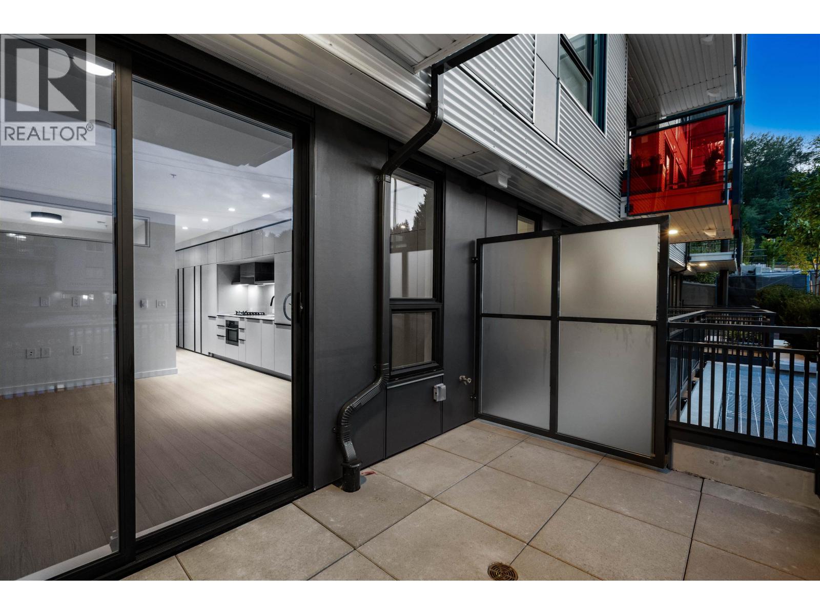 105 2015 ST. JOHNS STREET, Port Moody