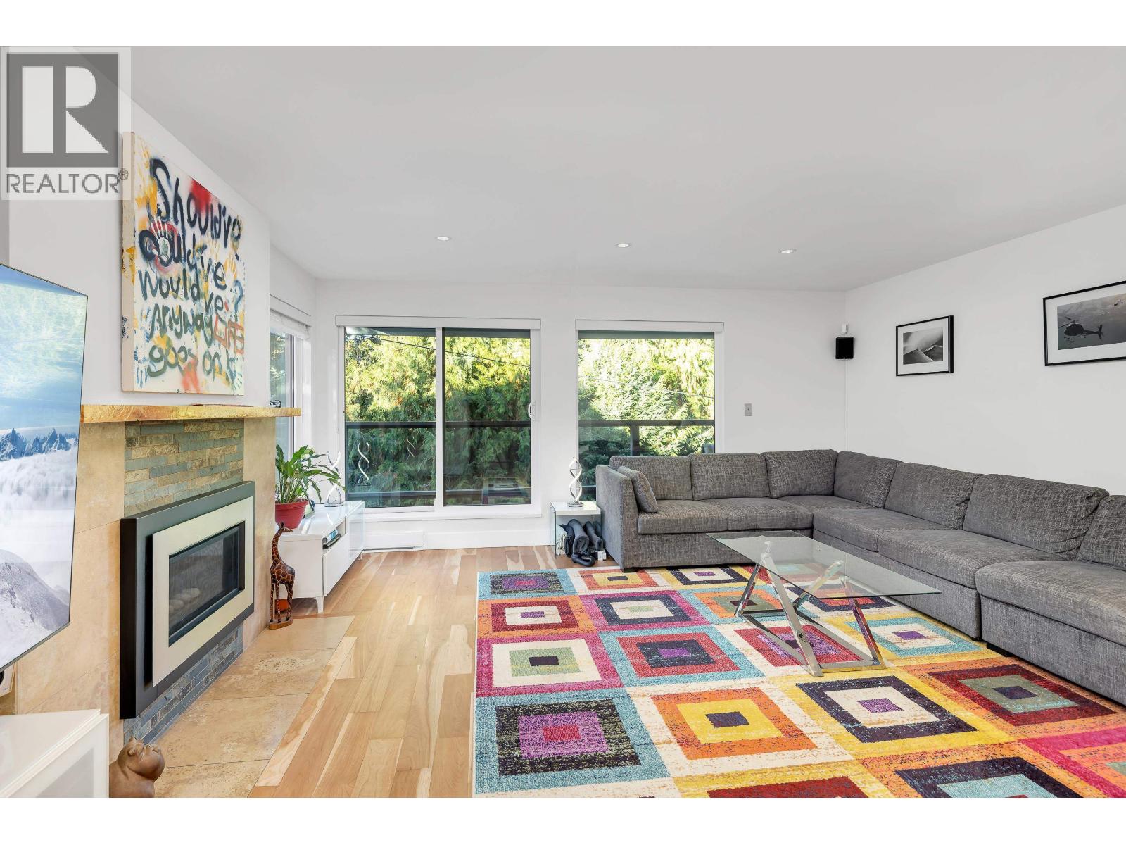 2008 ALPHA LAKE VILLAGE, Whistler