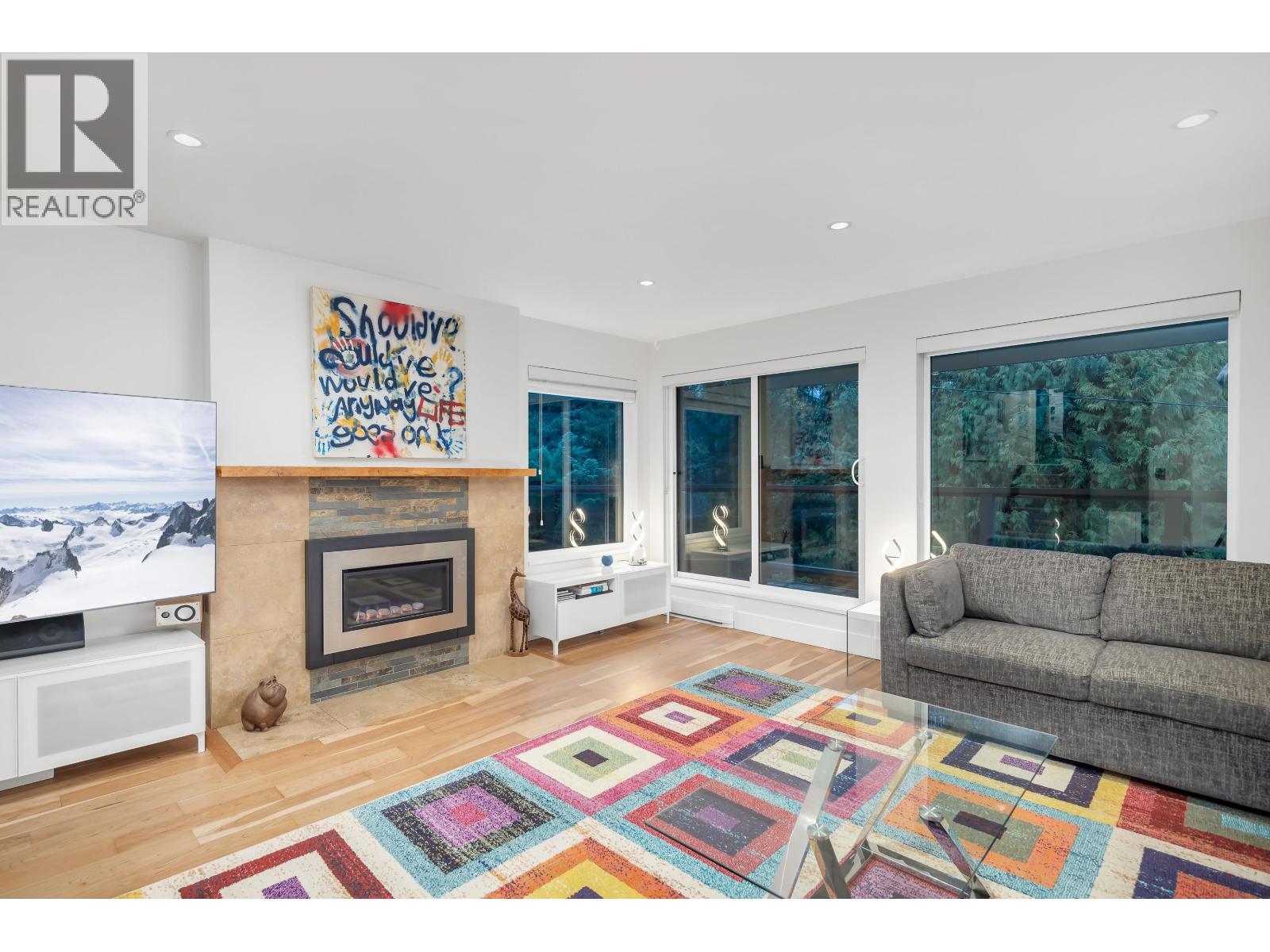 2008 ALPHA LAKE VILLAGE, Whistler