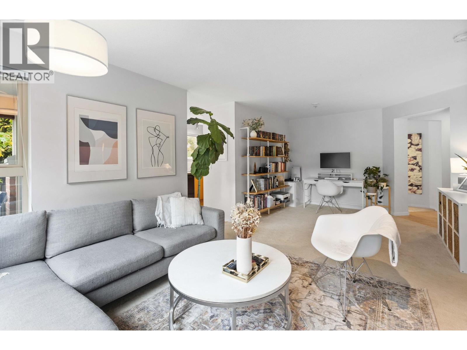 210 200 KLAHANIE DRIVE, Port Moody