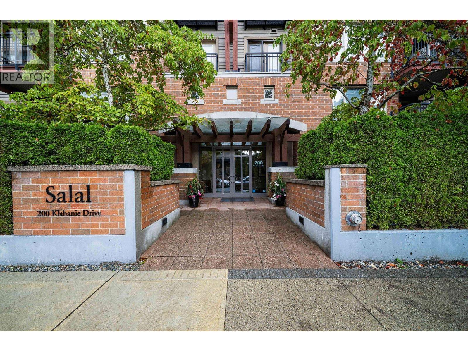 210 200 KLAHANIE DRIVE, Port Moody