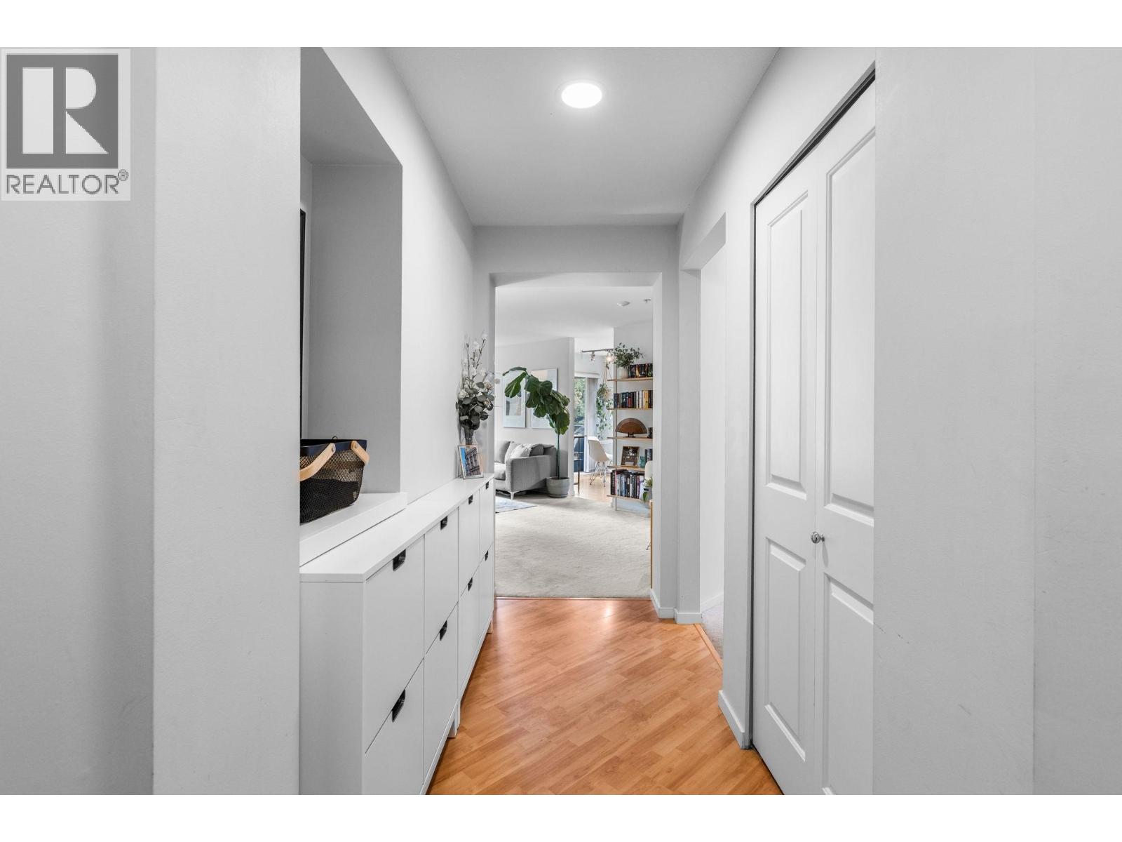 210 200 KLAHANIE DRIVE, Port Moody