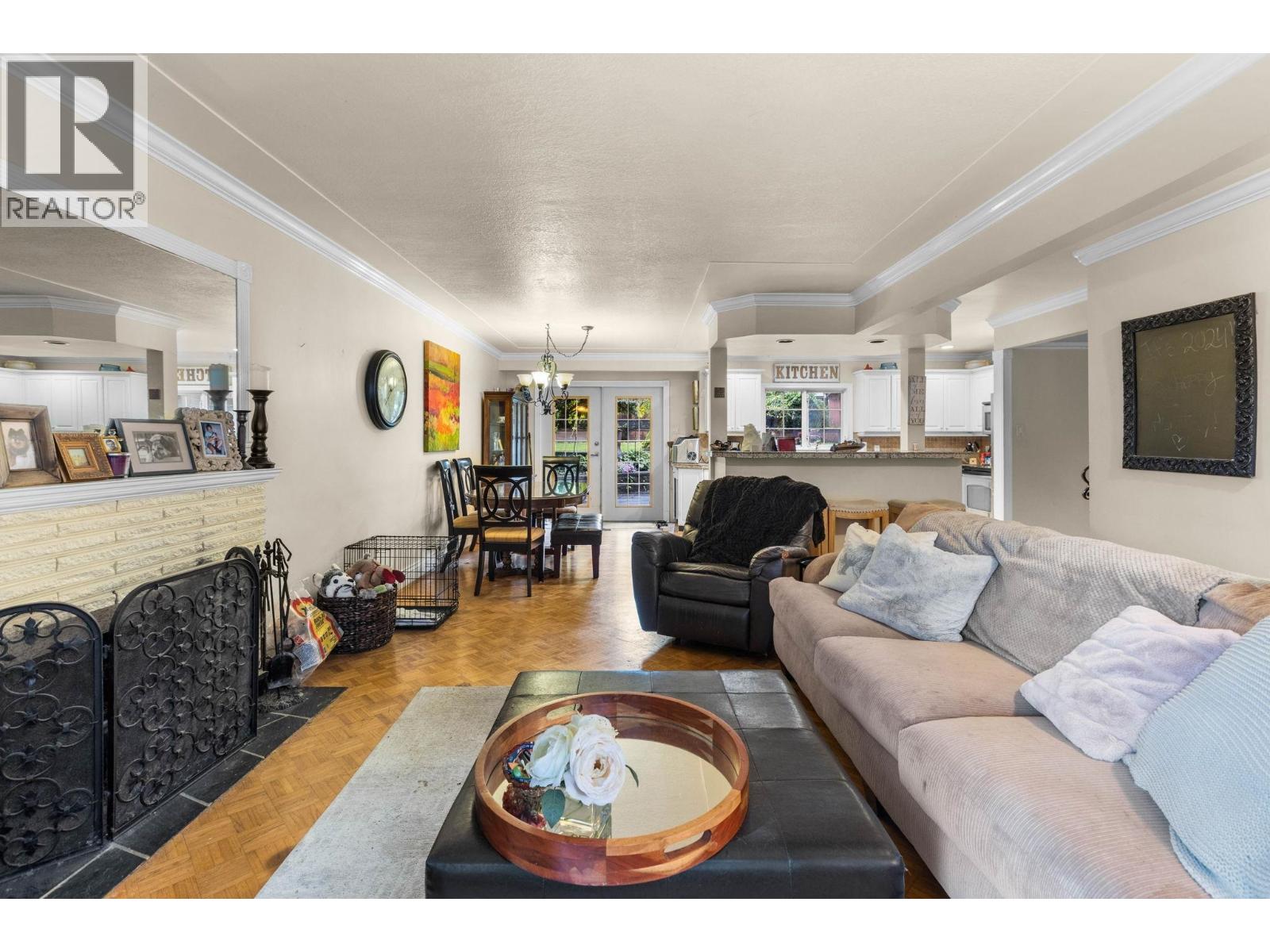 966 DUNDONALD DRIVE, Port Moody
