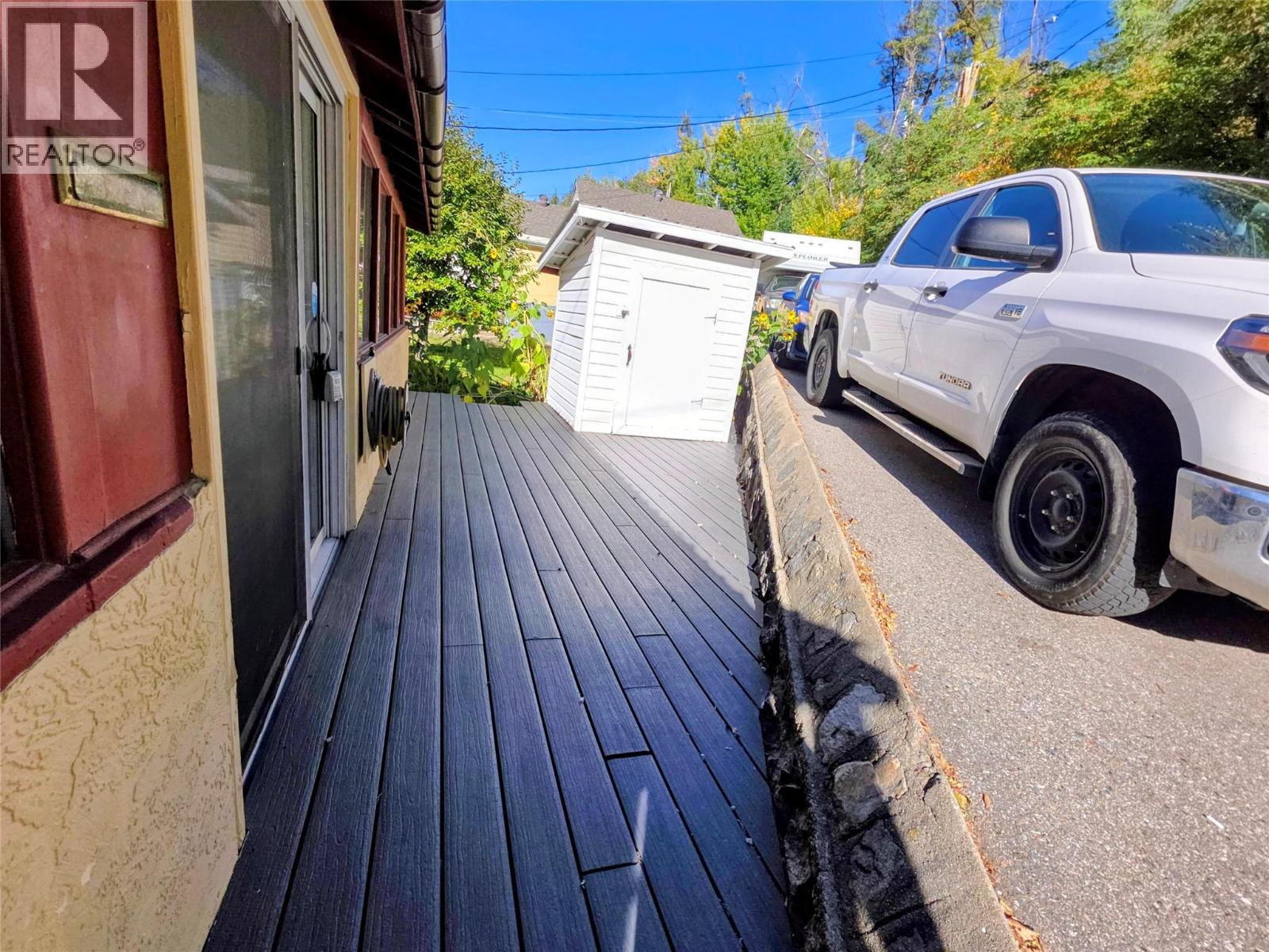 399 Rossland Avenue, Trail