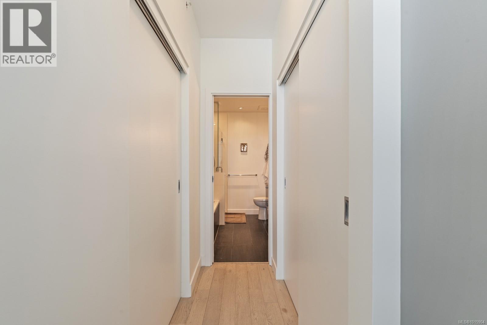 904 838 Broughton Street, Victoria
