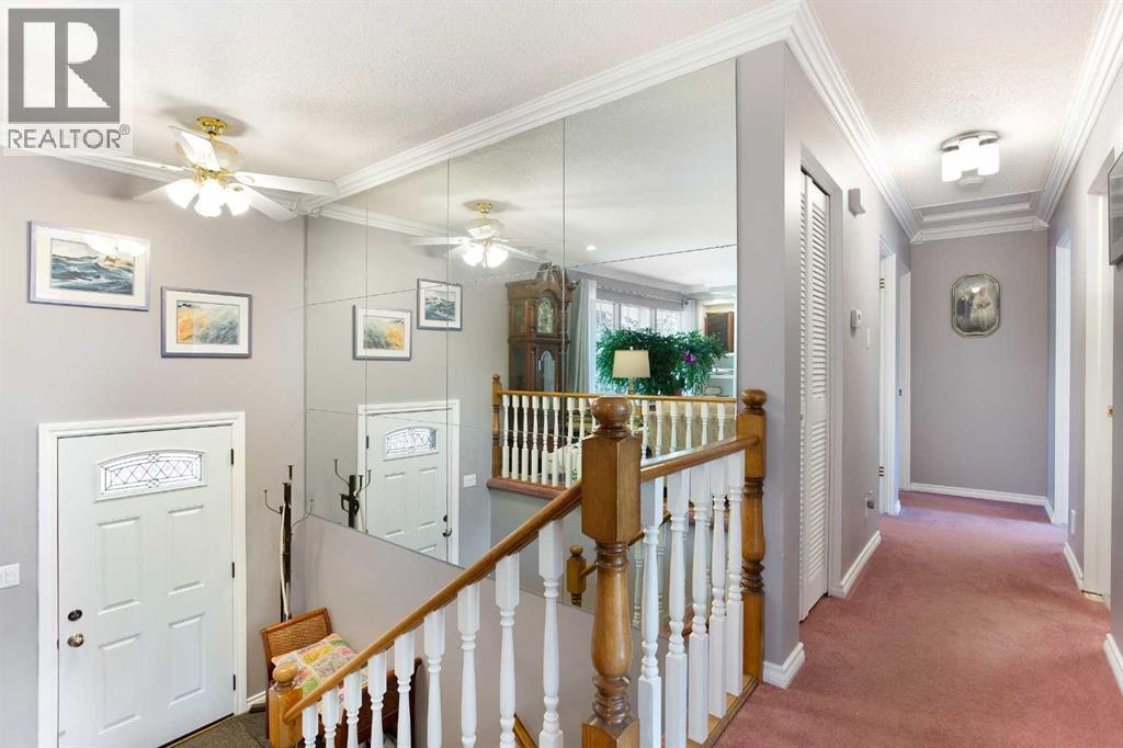 Single Family House Bi-level for Sale in  Wilton Place SE Willow Park Calgary 