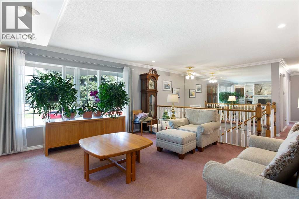 Single Family House Bi-level for Sale in  Wilton Place SE Willow Park Calgary 