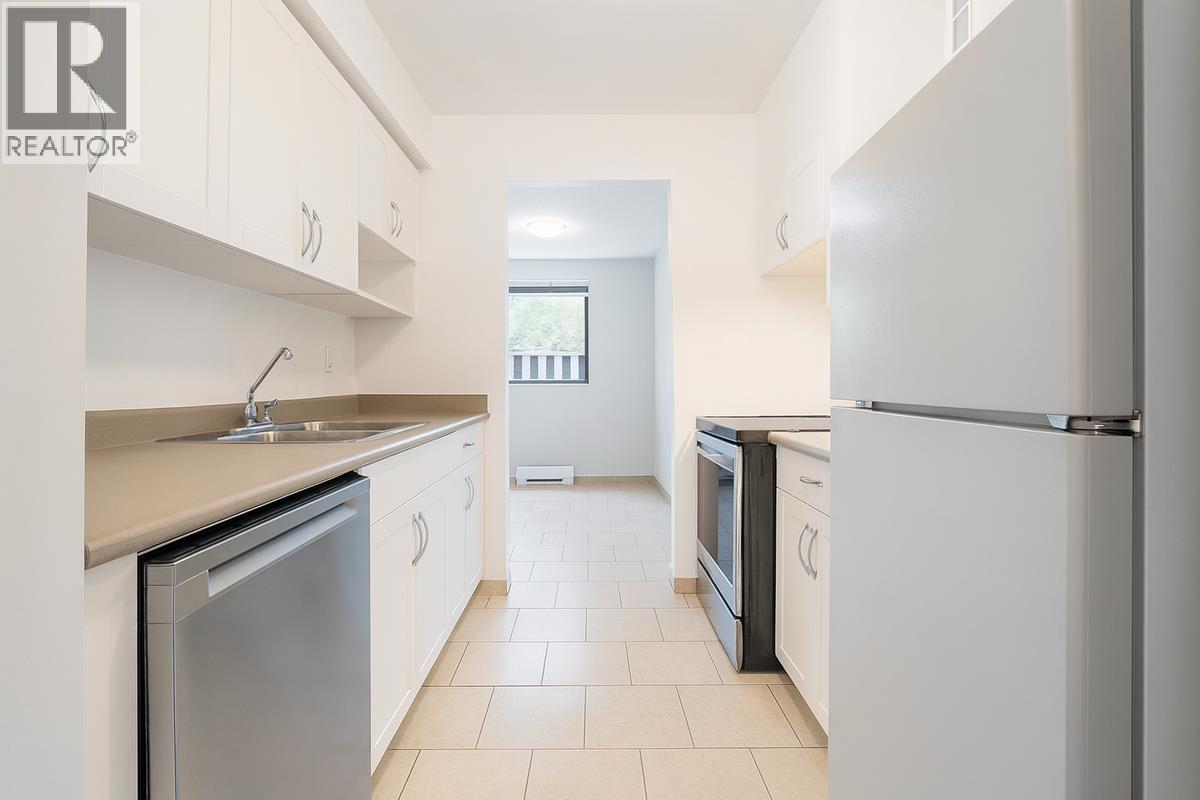 21 385 GINGER DRIVE, New Westminster