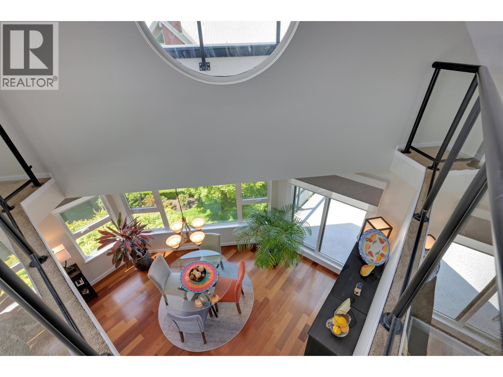 420 1150 QUAYSIDE DRIVE, New Westminster