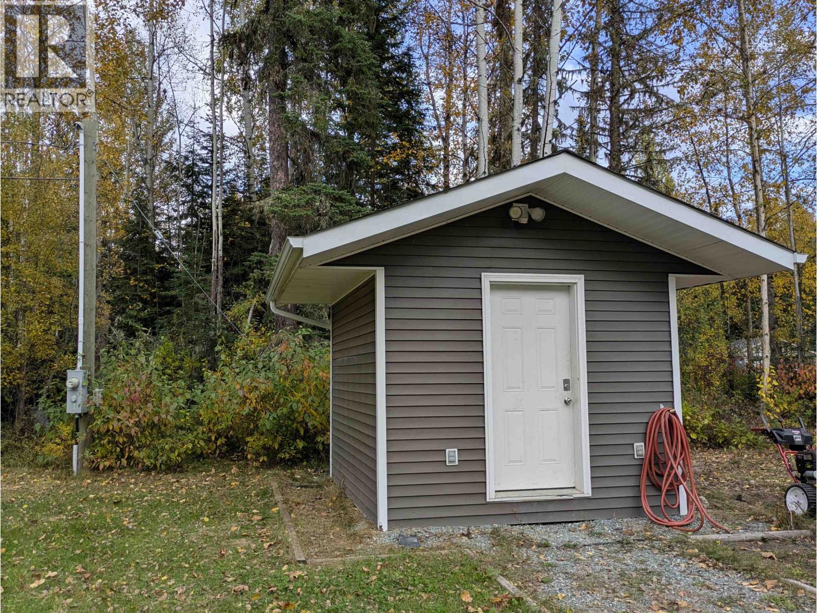 4905 BETHAM ROAD, Prince George