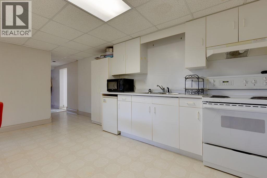 2642 CAPELLA DRIVE, Prince George