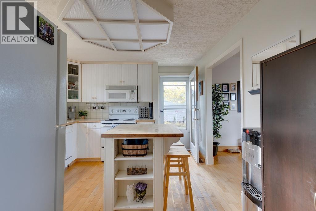 2642 CAPELLA DRIVE, Prince George