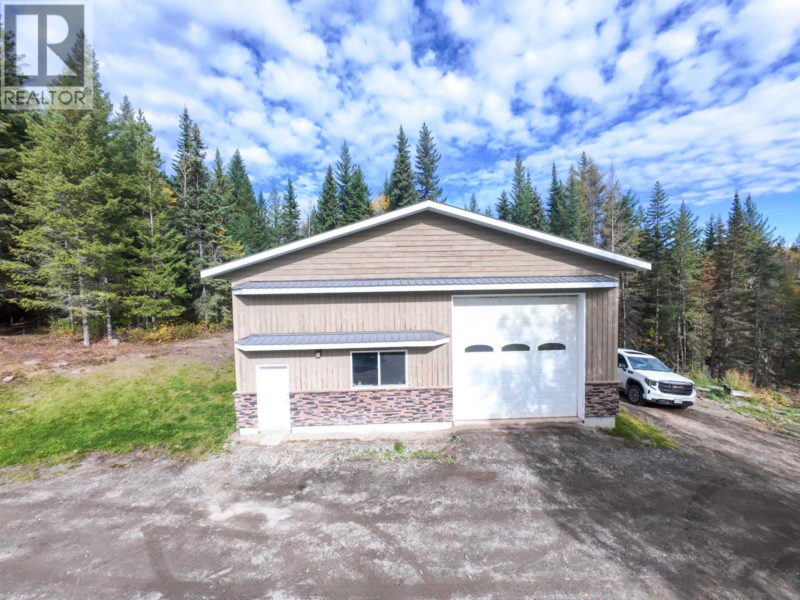 4678 TEN MILE LAKE ROAD, Quesnel