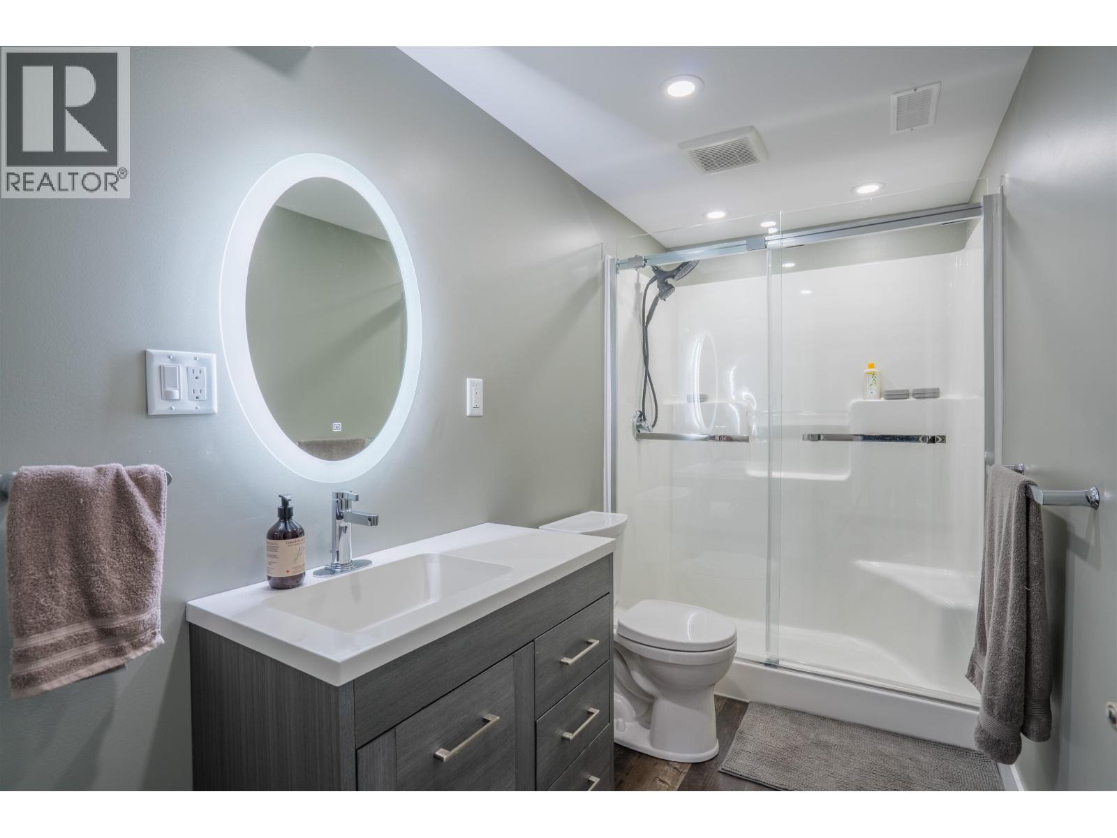 1839 E MCLAREN ROAD, Prince George