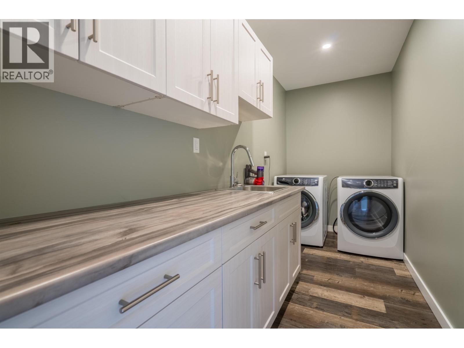 1839 E MCLAREN ROAD, Prince George